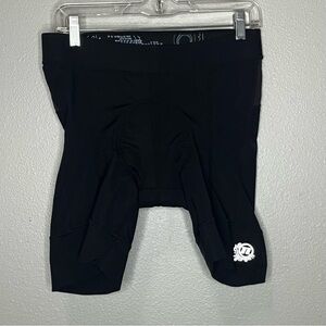 Novara Cycling Bike Shorts Padded Medium Black Banded Leg Performance‎ Mountain